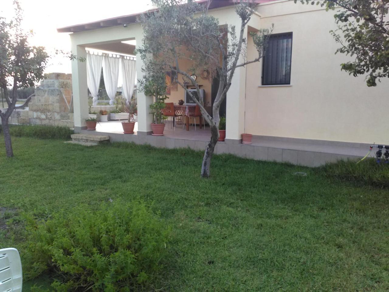 Villetta Dote Casarano Bagian luar foto