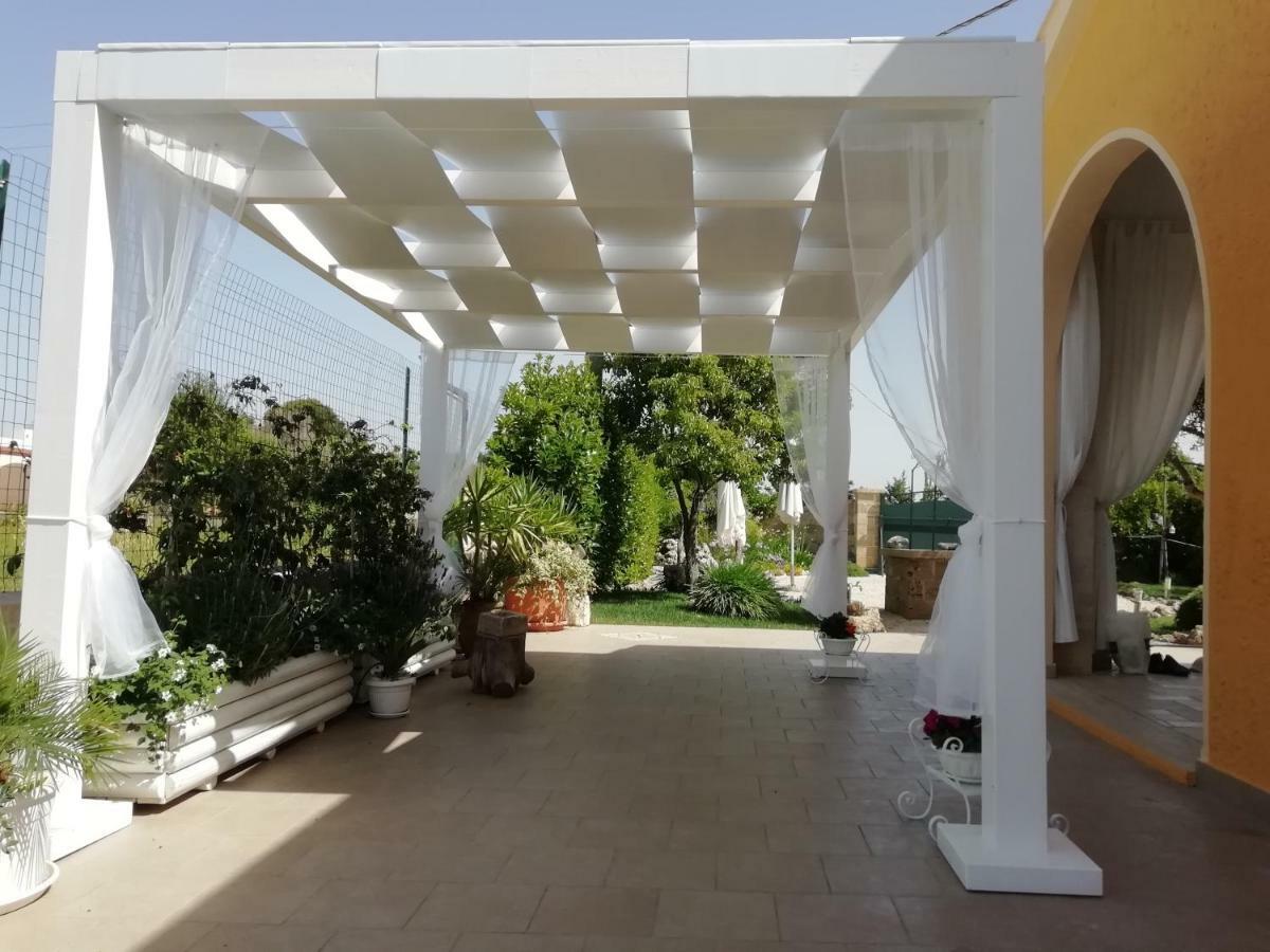 Villetta Dote Casarano Bagian luar foto