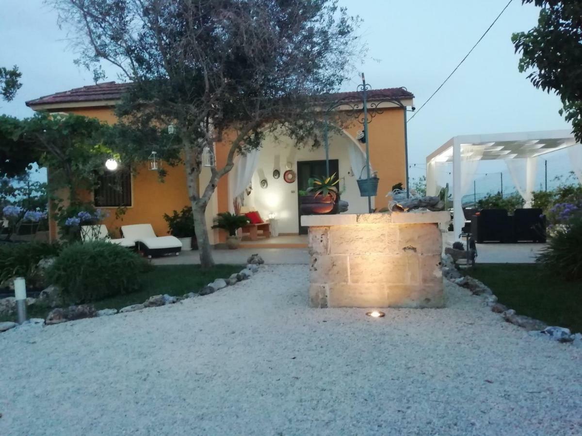 Villetta Dote Casarano Bagian luar foto