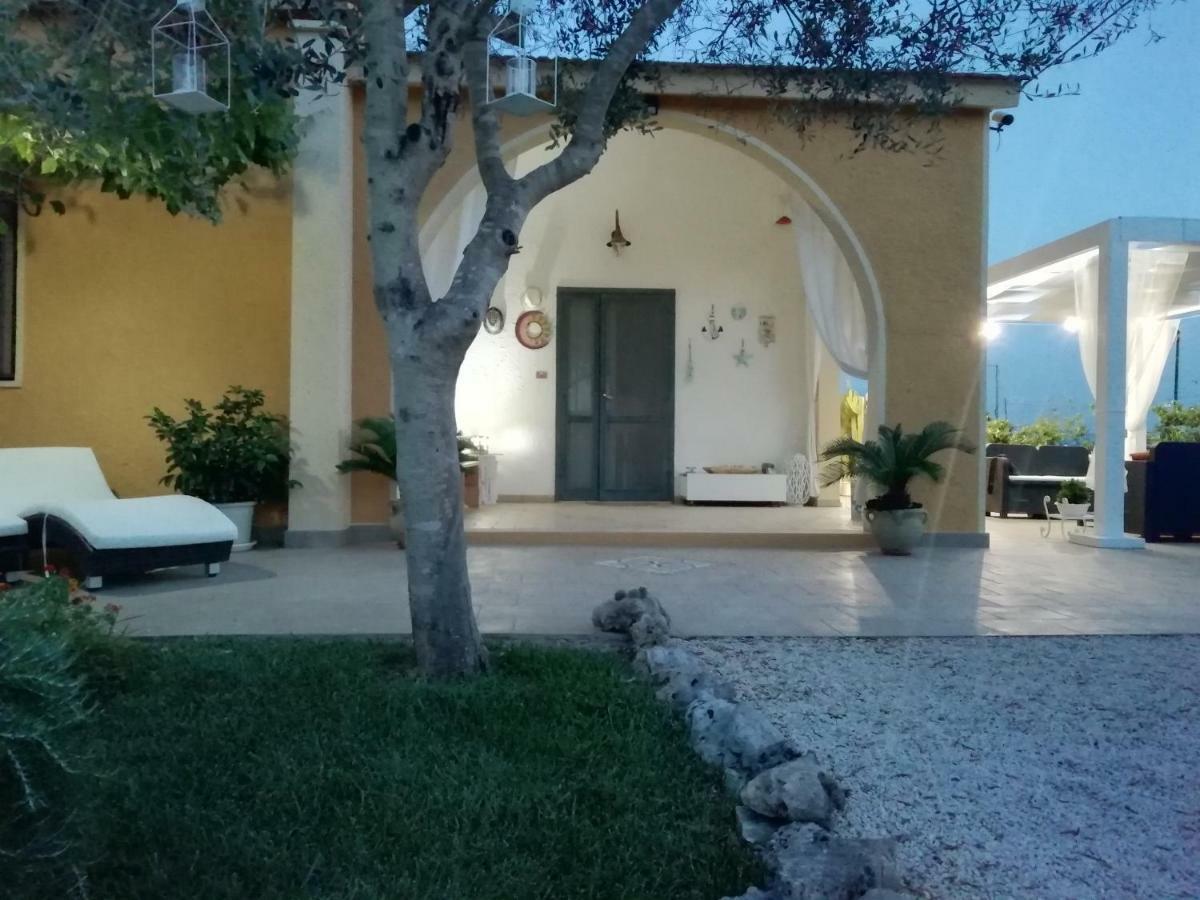 Villetta Dote Casarano Bagian luar foto